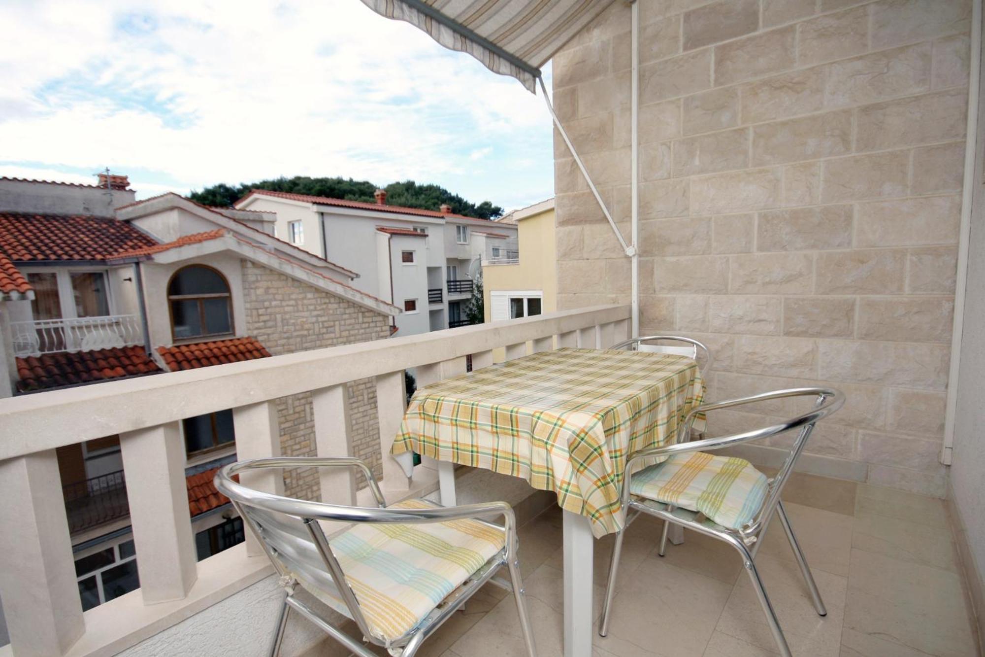Apartments By The Sea Duce, Omis - 5973 Omiš Exterior foto