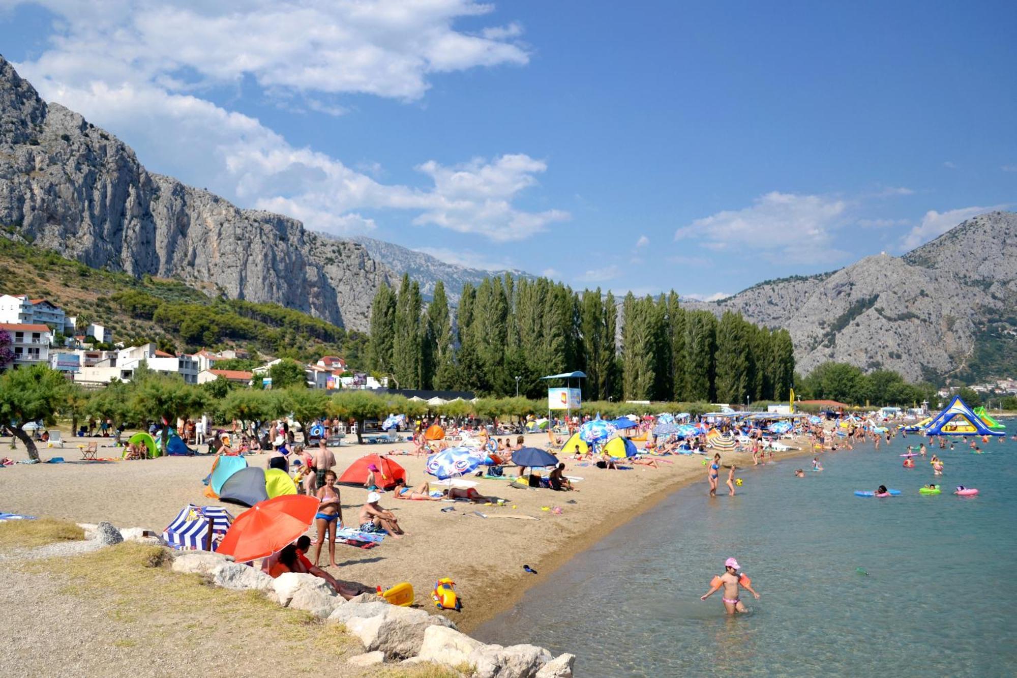Apartments By The Sea Duce, Omis - 5973 Omiš Exterior foto